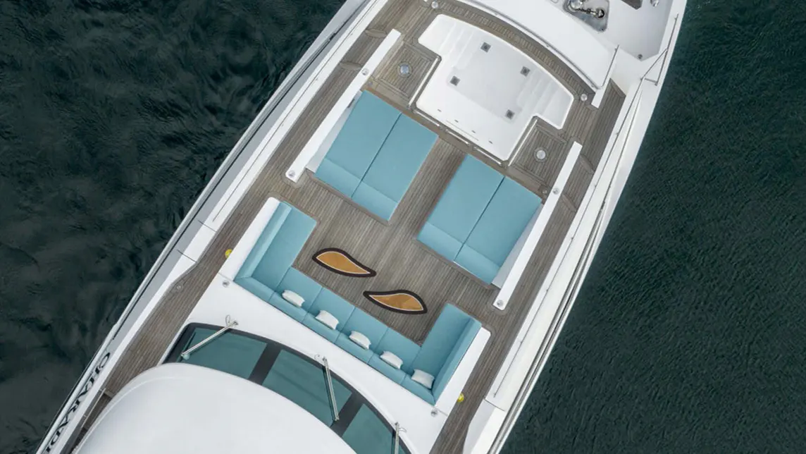 CHARADE yacht for Charter (9) | Phoenix Yacht Management