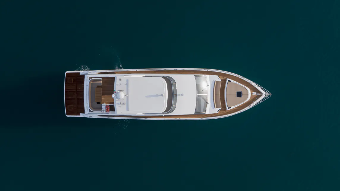 MAJESTY 62 yacht for Sale (1) (7) | Phoenix Yacht Management
