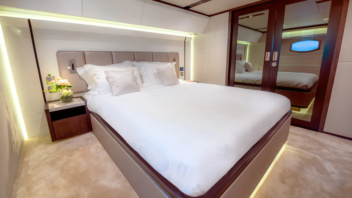 MAJESTY 62 M yacht for Sale (14) | Phoenix Yacht Management