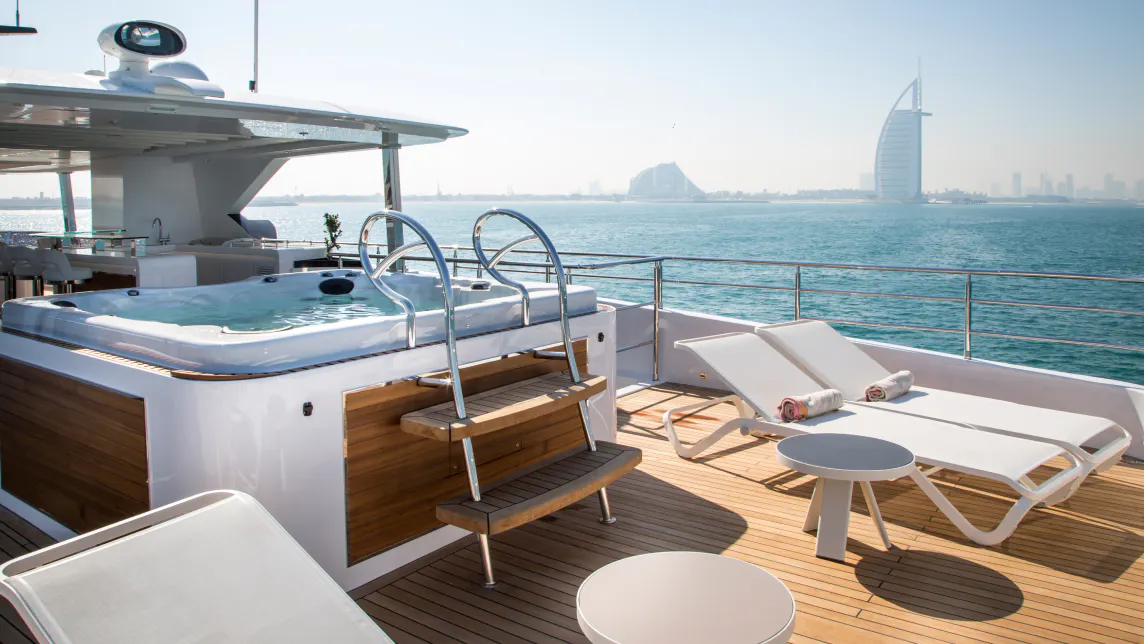 MAJESTY 140 yacht for Sale (8) | Phoenix Yacht Management