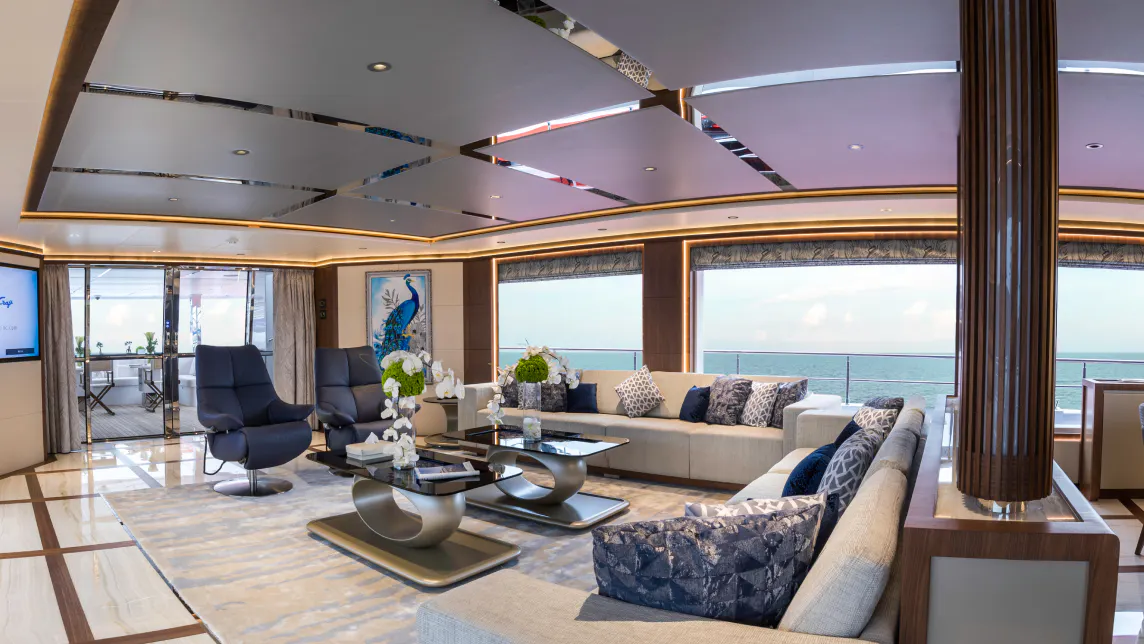 MAJESTY 140 yacht for Sale (11) | Phoenix Yacht Management