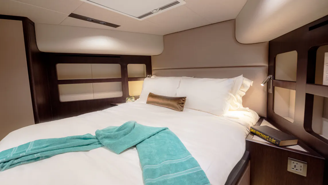 MAJESTY 62 M yacht for Sale (16) | Phoenix Yacht Management