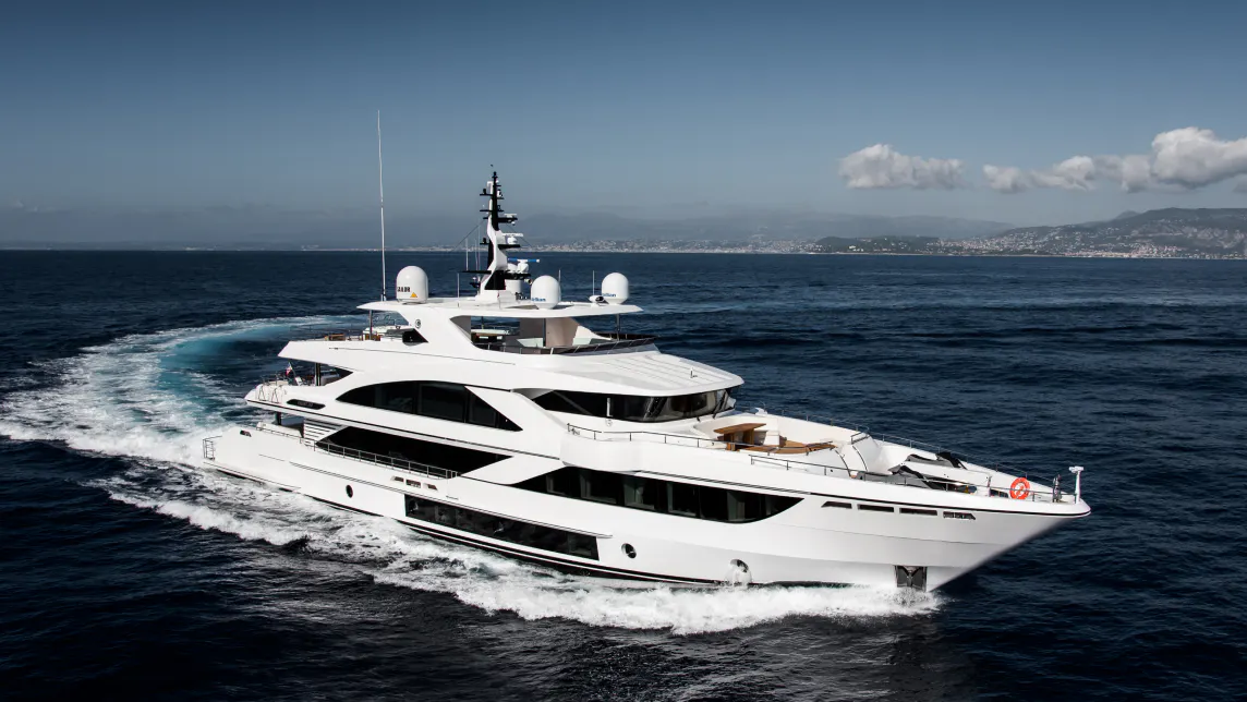MAJESTY 140 yacht for Sale (5) | Phoenix Yacht Management