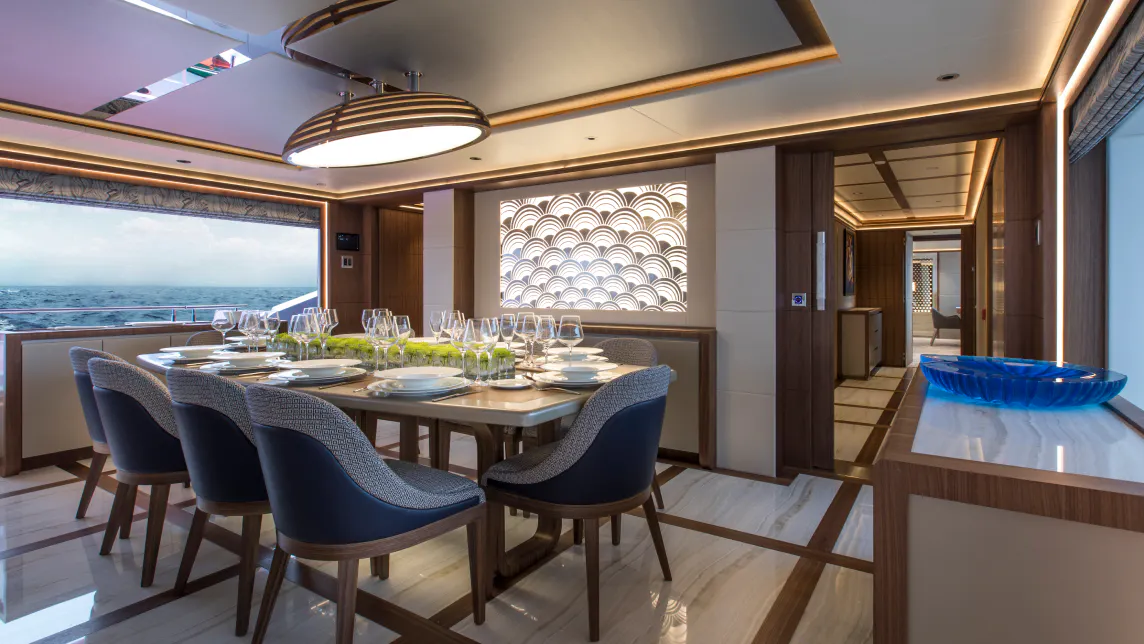 MAJESTY 140 yacht for Sale (12) | Phoenix Yacht Management