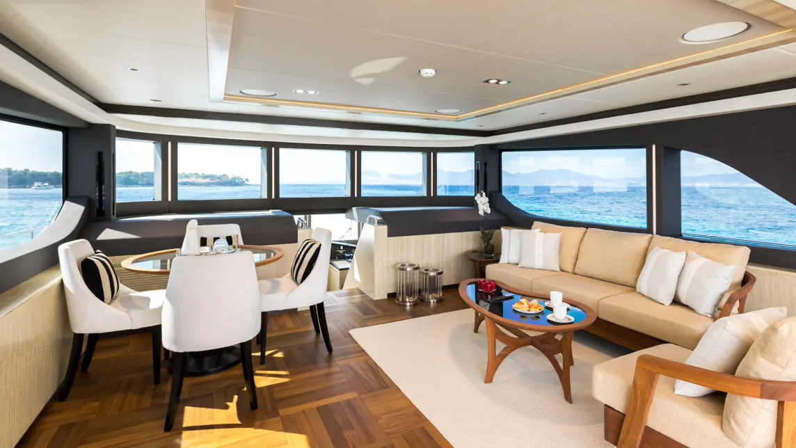 MAJESTY 100 yacht for Sale (2) (2) | Phoenix Yacht Management
