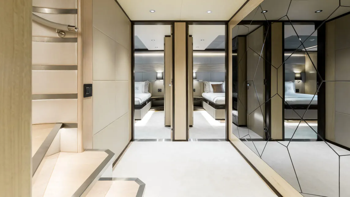 MAJESTY 100 yacht for Sale (10) | Phoenix Yacht Management