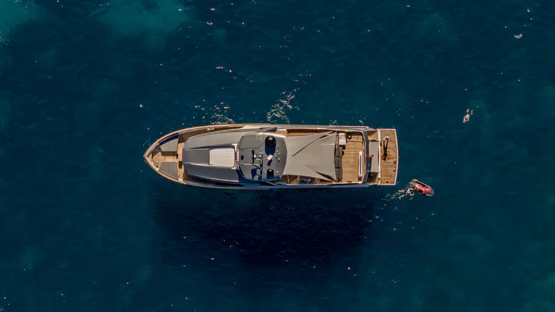 NUMARINE 26 yacht for Sale (8) | Phoenix Yacht Management