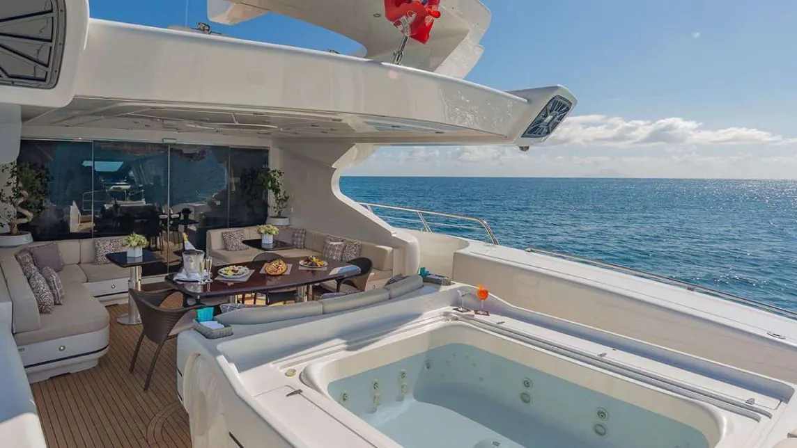 JOMAR yacht for Charter (10) | Phoenix Yacht Management