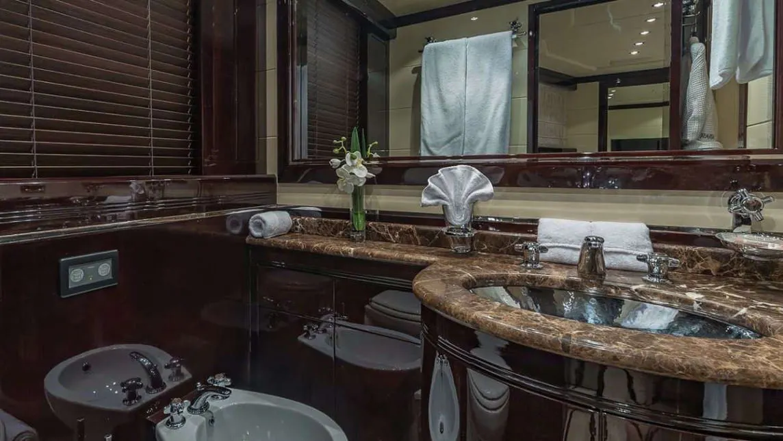 JOMAR yacht for Charter (31) | Phoenix Yacht Management