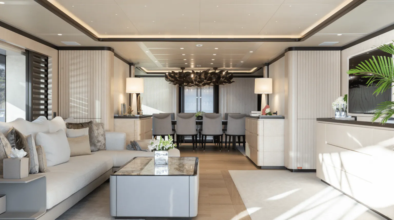 LIQUID SKY yacht for Charter (17) | Phoenix Yacht Management