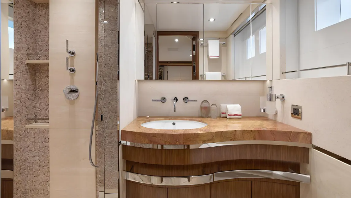PHILOSOPHY yacht for Sale (20) | Phoenix Yacht Management