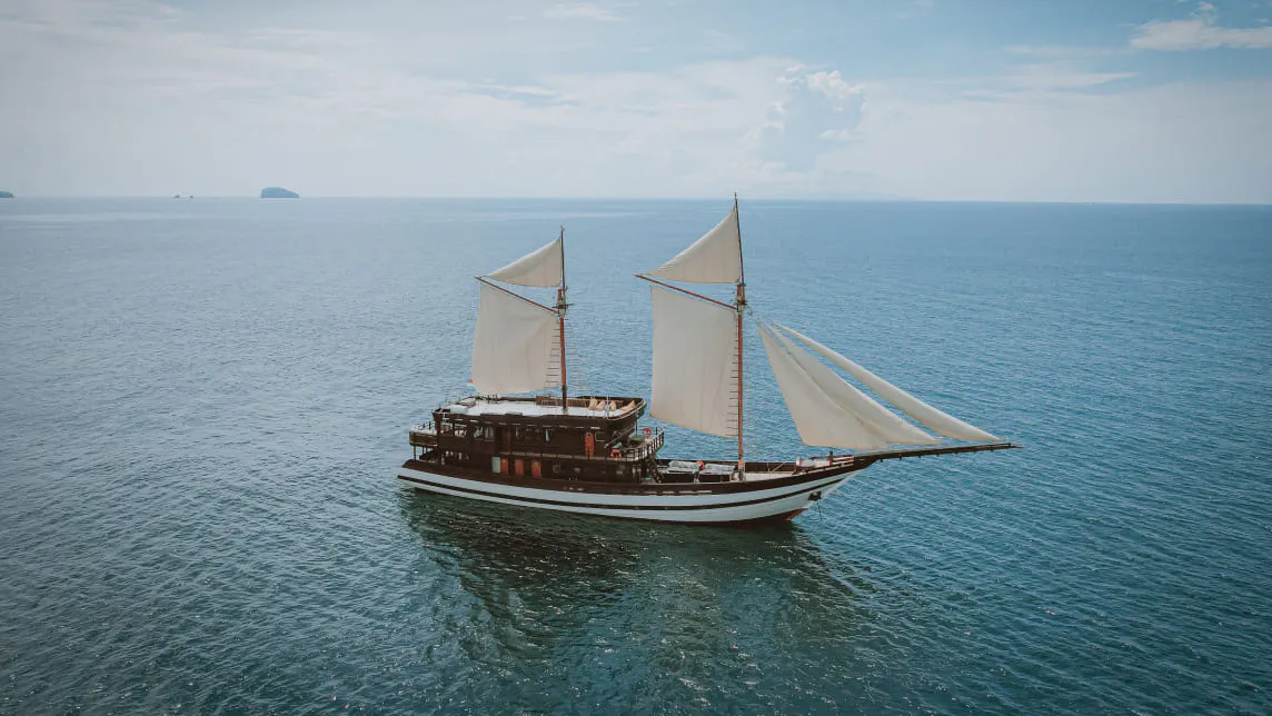 SAMSARA SAMUDRA yacht for Charter (14) | Phoenix Yacht Management