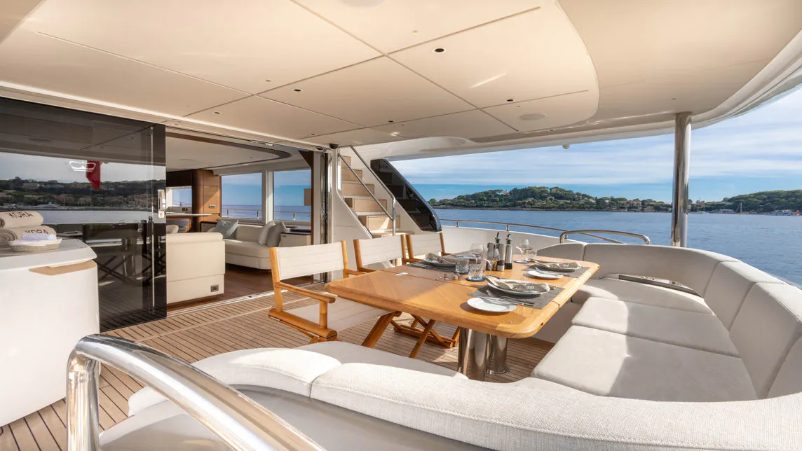 KORA yacht for Charter (14) | Phoenix Yacht Management