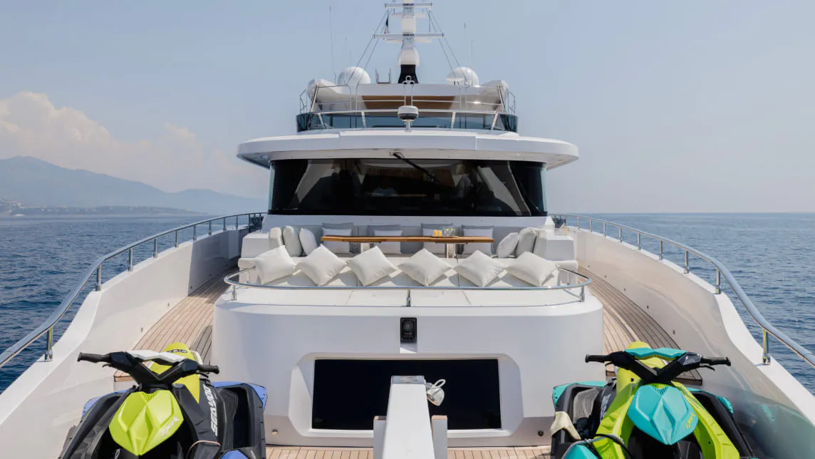 OLIVIA yacht for Charter (17) | Phoenix Yacht Management