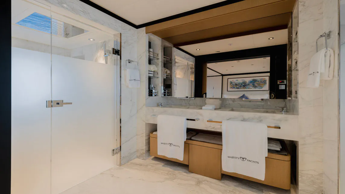 OLIVIA yacht for Charter (35) | Phoenix Yacht Management