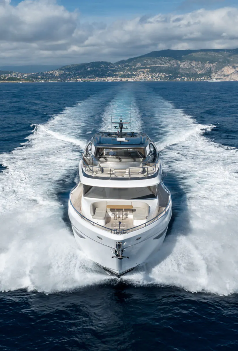 KORA yacht for Charter (4) | Phoenix Yacht Management
