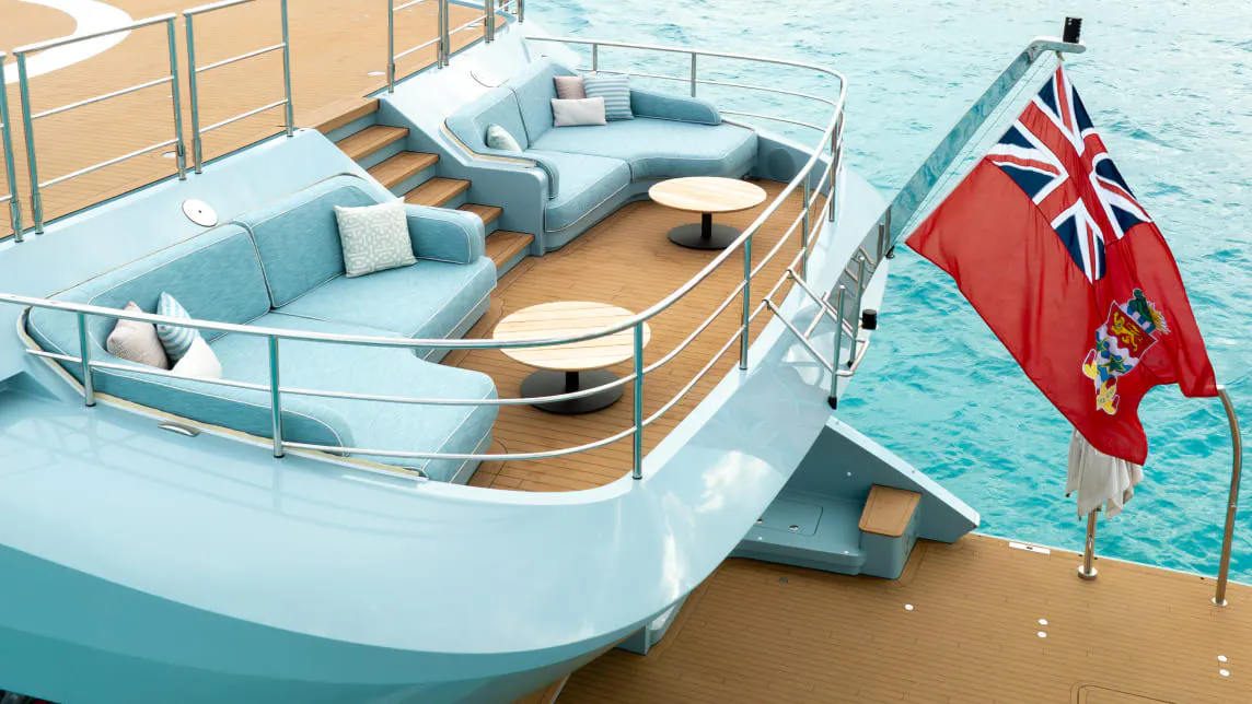 LIMERENCE yacht for Charter (17) | Phoenix Yacht Management