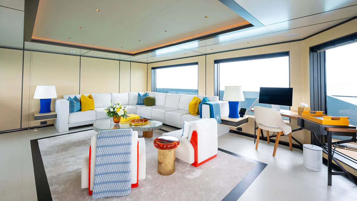 LIMERENCE yacht for Charter (27) | Phoenix Yacht Management