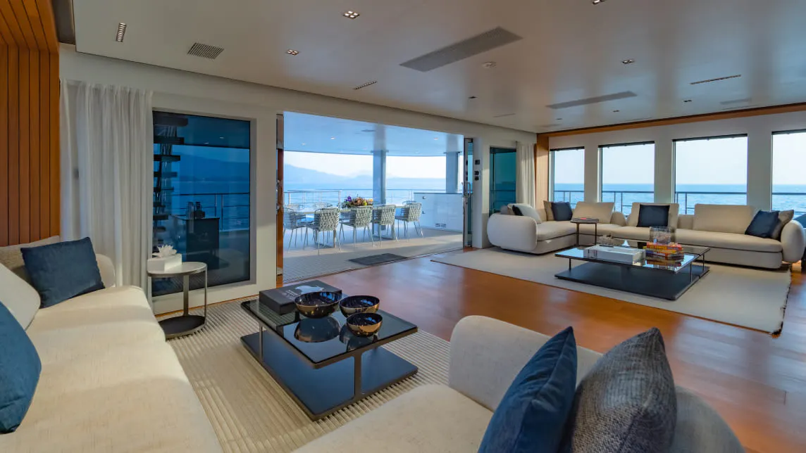 SPACE CAT yacht for Charter (23) | Phoenix Yacht Management