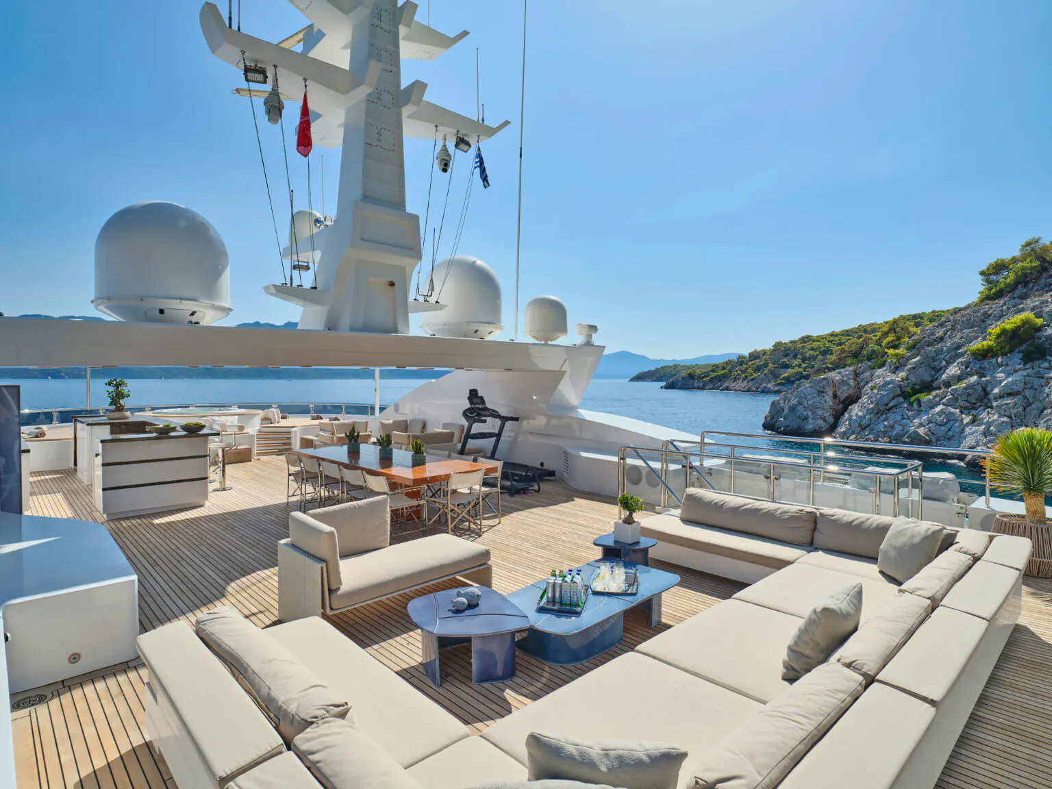 PERSEFONI I yacht for Charter (6) | Phoenix Yacht Management