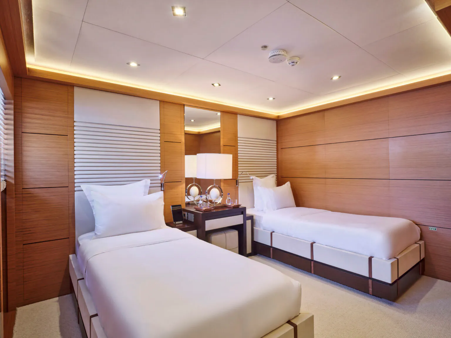 PERSEFONI I yacht for Charter (21) | Phoenix Yacht Management