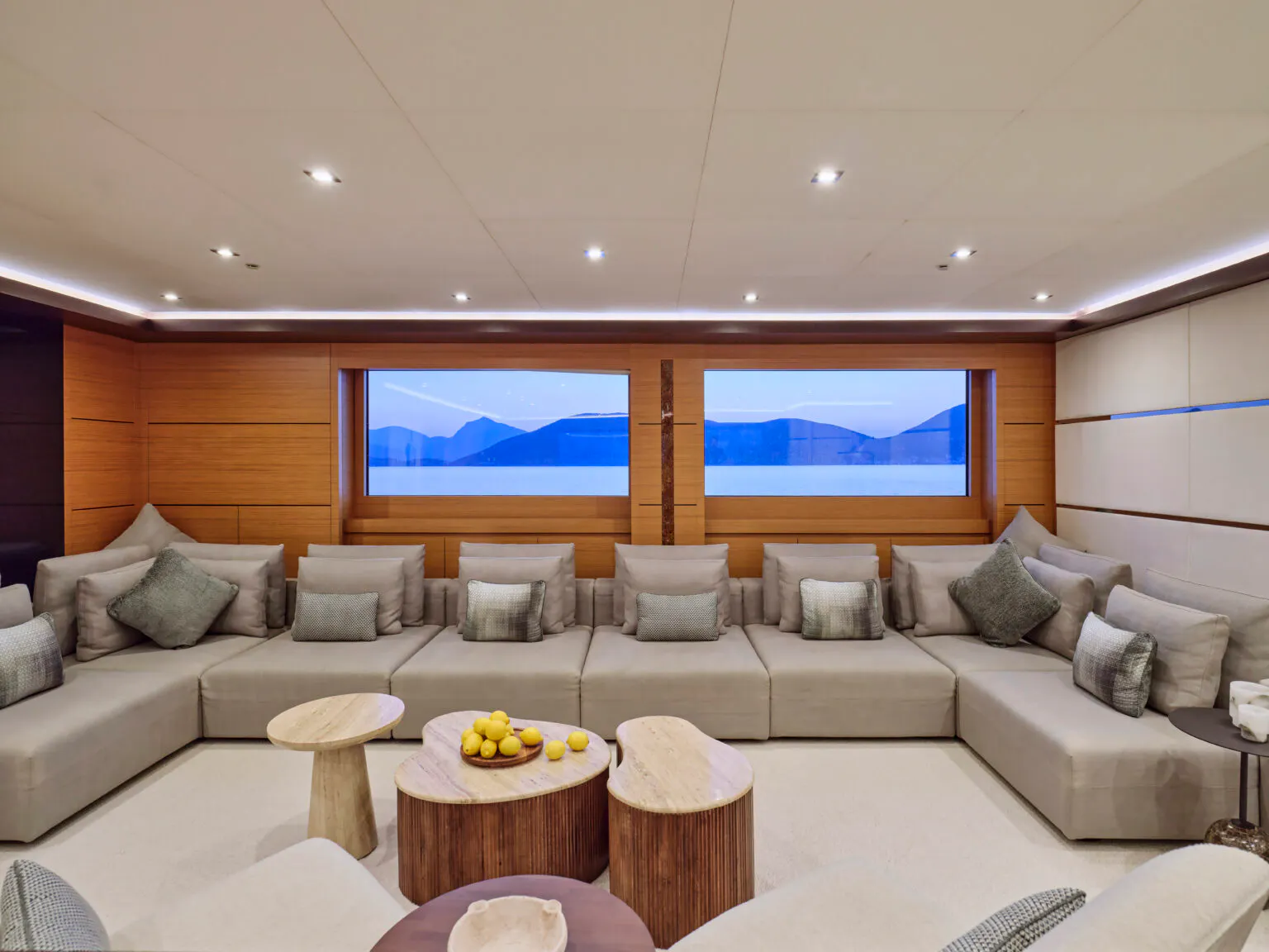 PERSEFONI I yacht for Charter (13) | Phoenix Yacht Management
