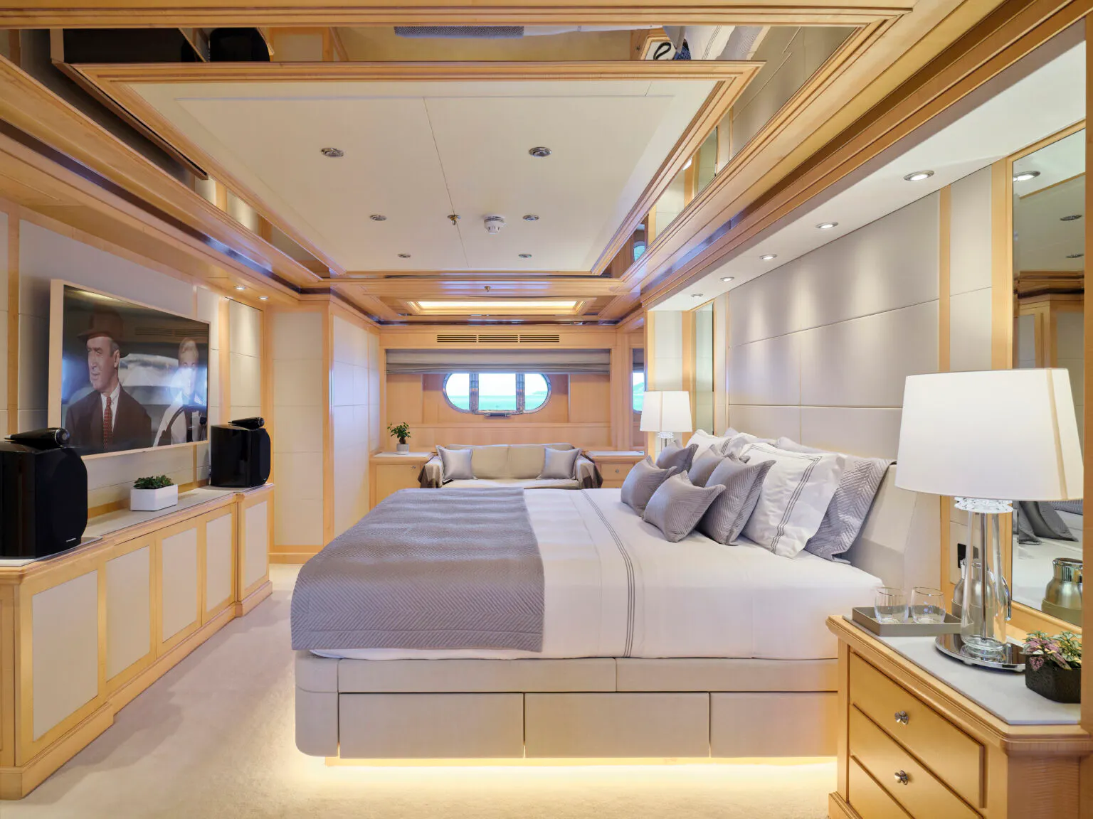 INVADER YACHT FOR CHARTER MEDITERRANEAN