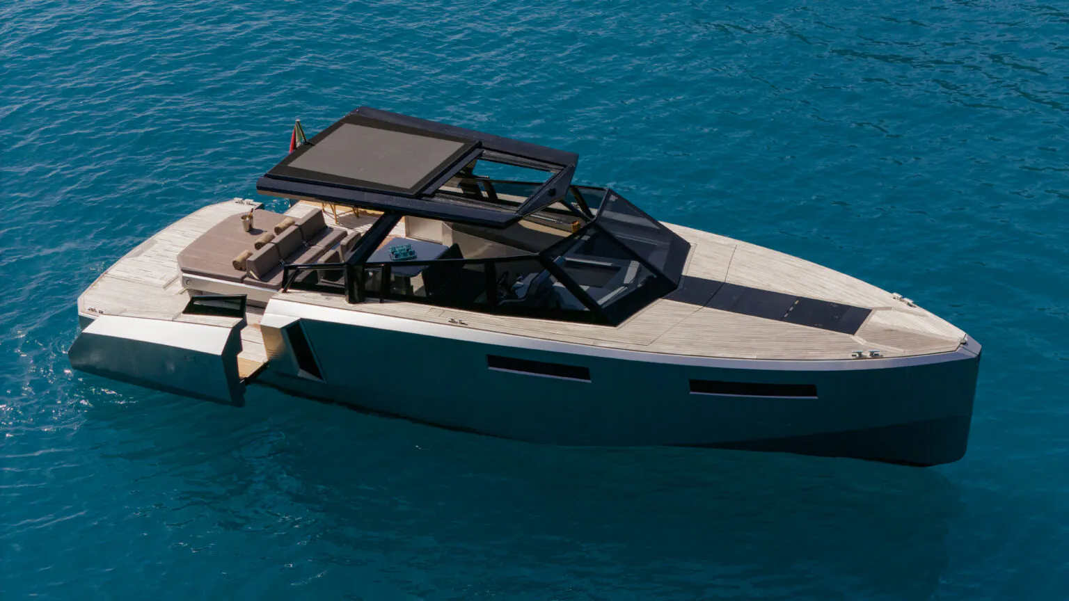 EVO 43 yacht for Sale (8) | Phoenix Yacht Management