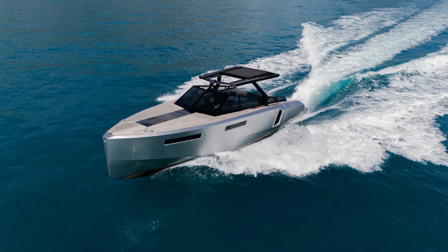 EVO 43 yacht for Sale (12) | Phoenix Yacht Management