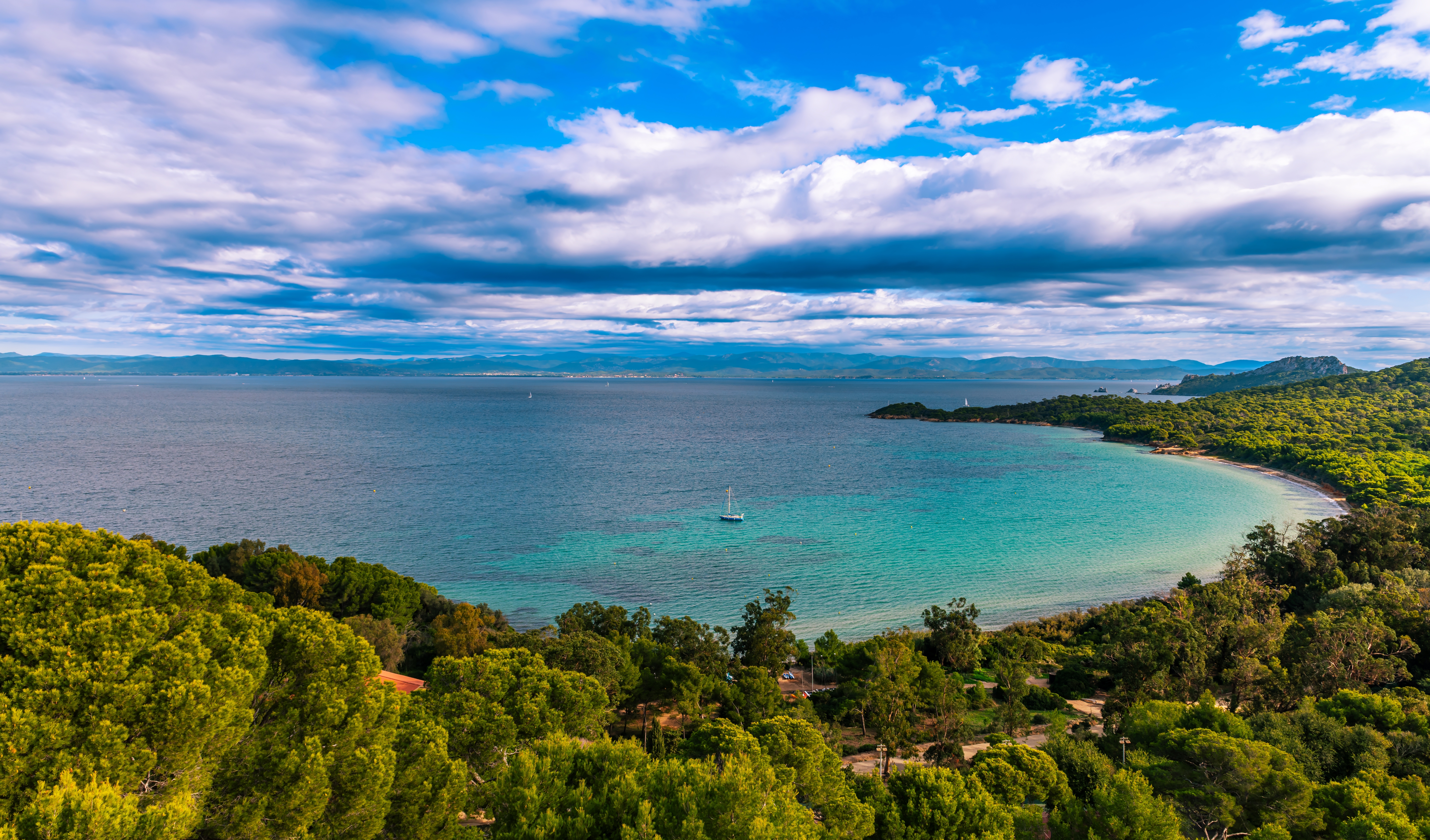 Yacht Charter in France | Porquerolles Yacht Rentals